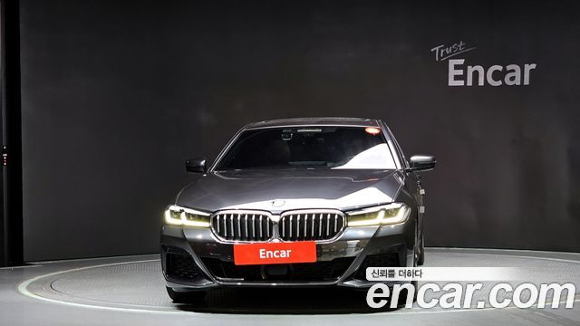 BMW 5 серия (G30) 2021