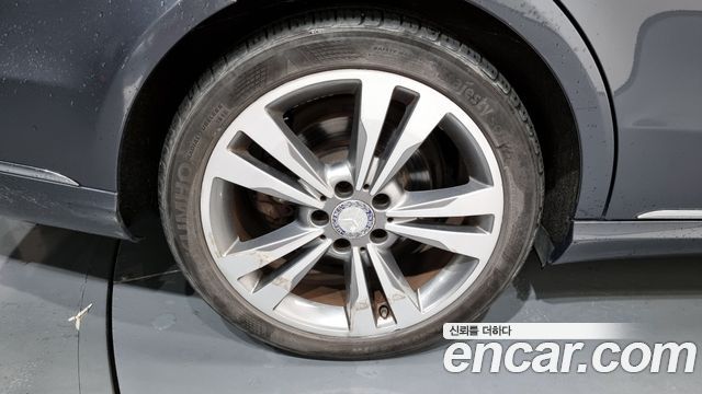 Mercedes-Benz E-Class W212 2016