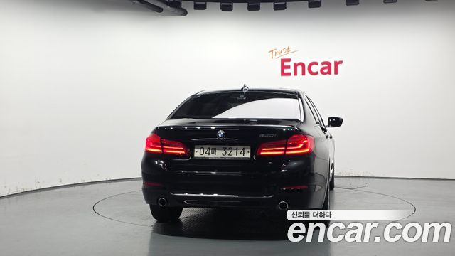 BMW 5 серия (G30) 2018