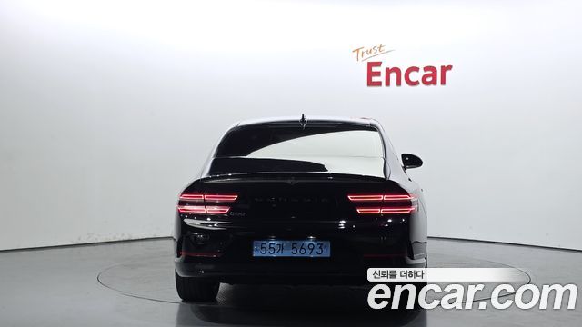 Genesis Электрифицированный G80 (RG3) 2022