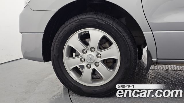 Hyundai Grand Starex 2017