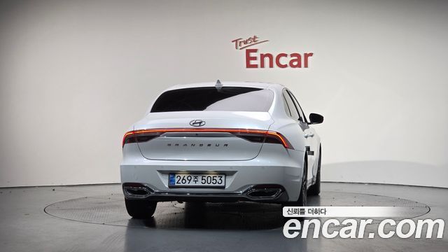 Hyundai Grandeur IG 2021