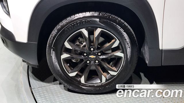 Шевроле (GM Daewoo) Трейл Блейзер 2021