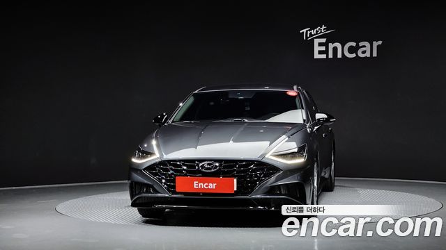 Hyundai Соната (ДН8) 2023