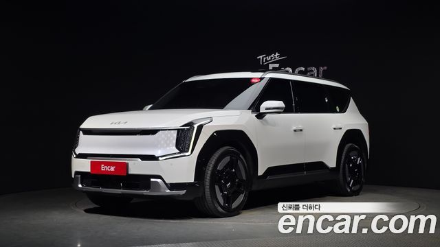 Kia ЕВ9 2024