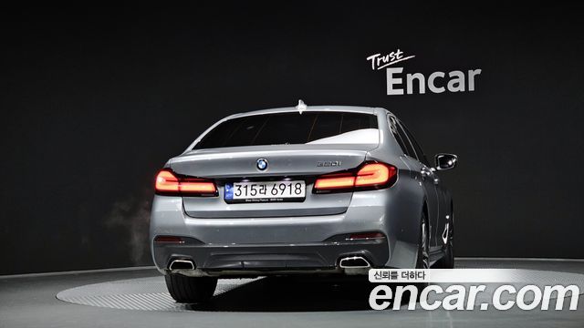 BMW 5 Series (G30) 2023