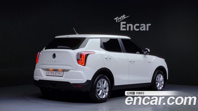 KG Mobility (Ssangyong) Очень новый Тиволи 2020