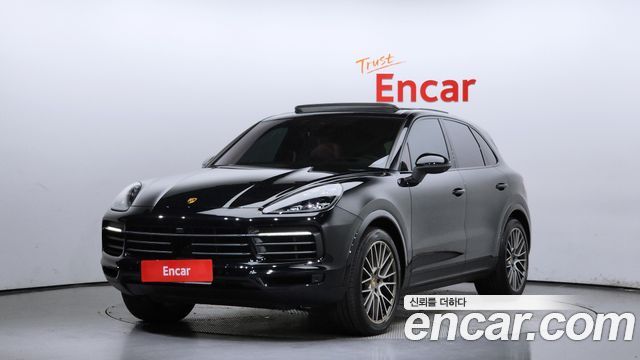 Porsche Кайенна (PO536) 2023