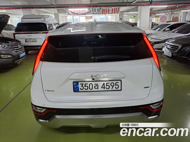 Kia Совершенно новый Ниро 2024