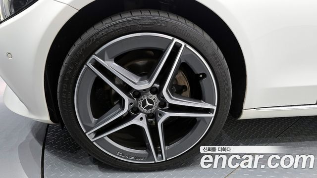 Mercedes-Benz C-Class W205 2016