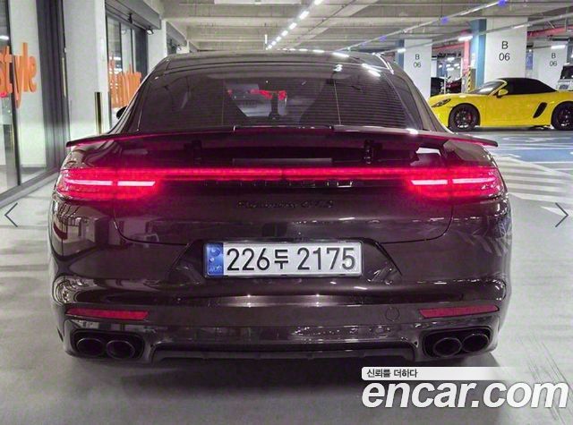 Porsche Панамера (971) 2019