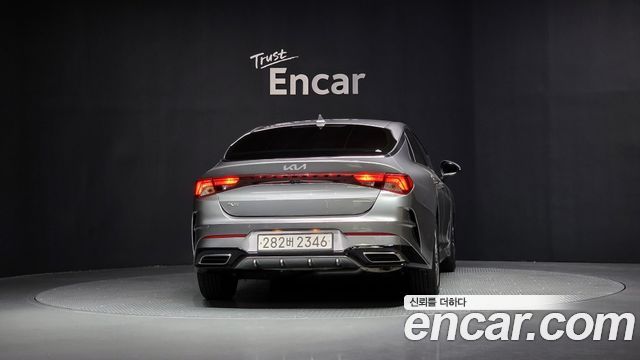 Kia К5 3-го поколения 2022