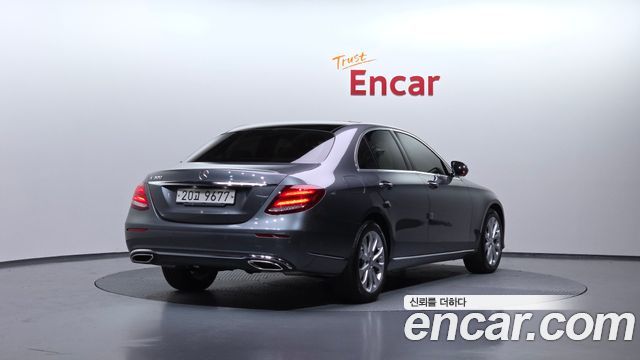 Mercedes-Benz Е-Класс W213 2017