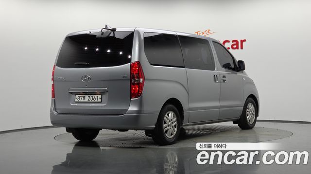 Hyundai Grand Starex 2017