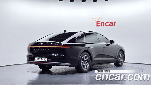 Hyundai Grandeur Hybrid (GN7) 2023