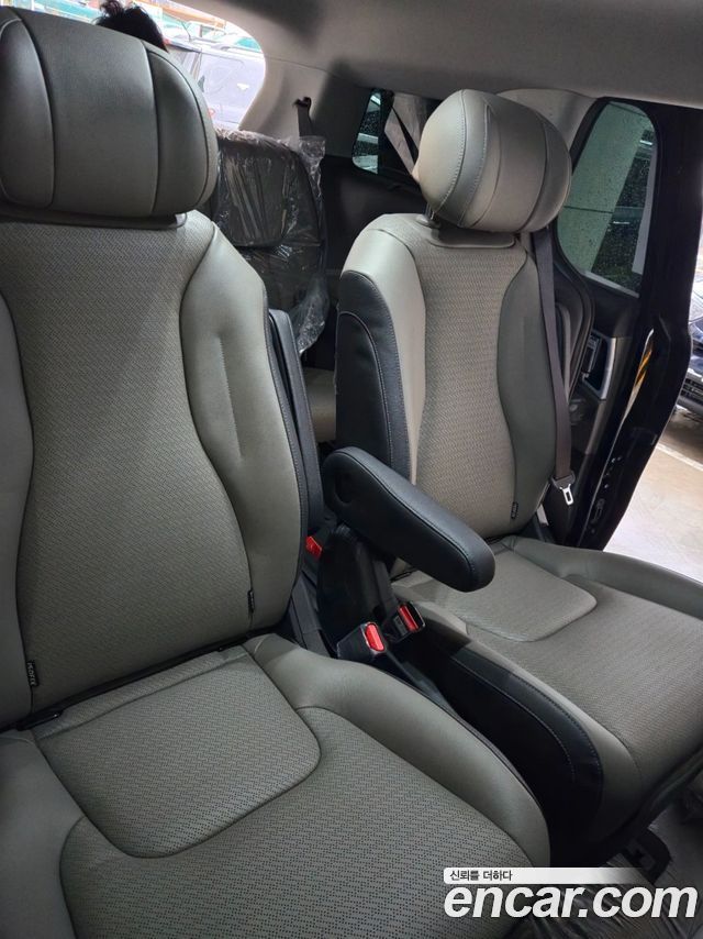 Kia Новый Карнавал 4-го поколения 2025