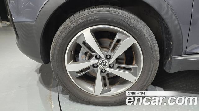 KG Mobility (SsangYong) стиль Korando C 2018