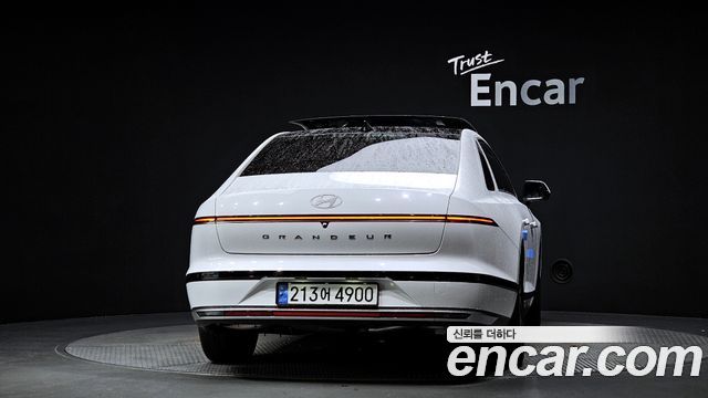 Hyundai Grandeur Hybrid (GN7) 2023