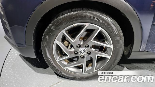 KG Mobility (Ssangyong) Очень новый Тиволи 2022