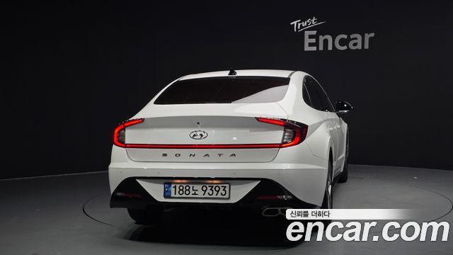 Hyundai Соната (ДН8) 2022