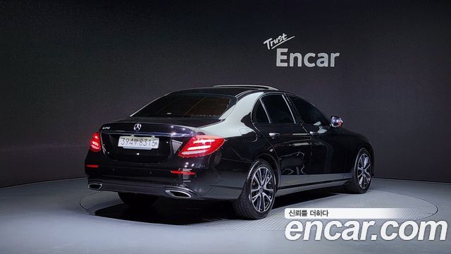 Mercedes-Benz Е-Класс W213 2020