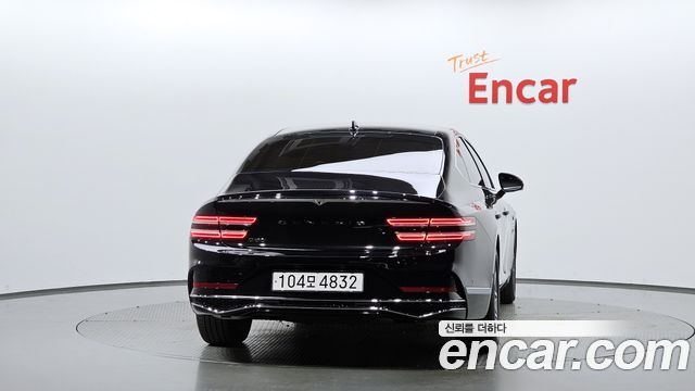 Genesis G80 (RG3) 2025