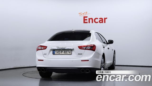 Maserati Ghibli 2017