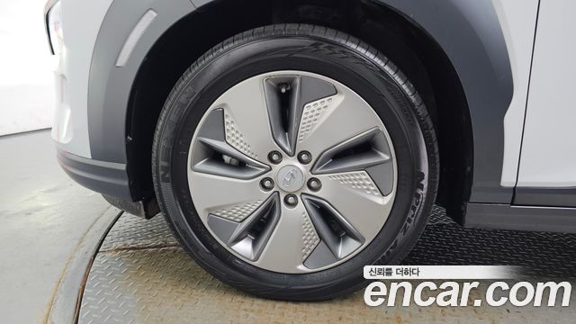 Hyundai Кона Электрик 2020