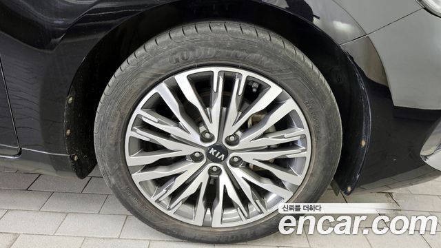 Kia K7 Премьер Гибрид 2021