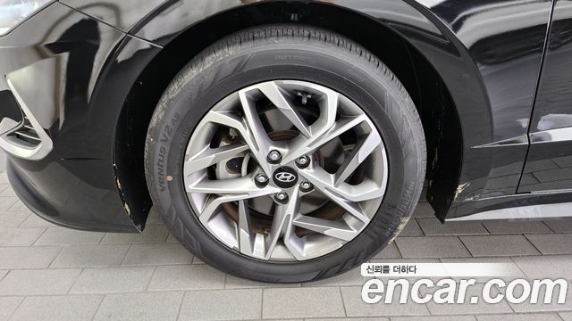 Hyundai Соната (ДН8) 2021