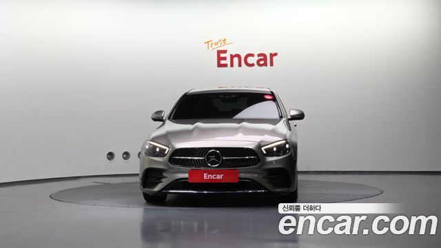 Mercedes-Benz Е-Класс W213 2023