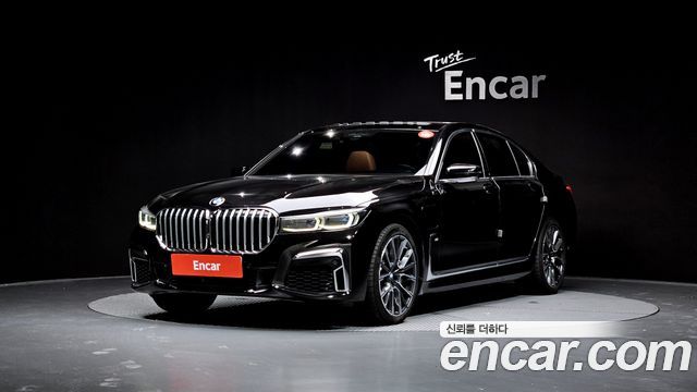 BMW 7 серия (G11) 2020