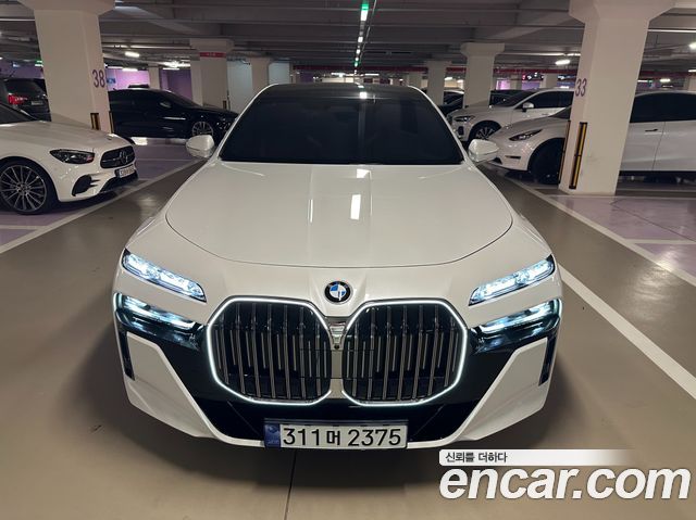 BMW 7 Series (G70) 2024