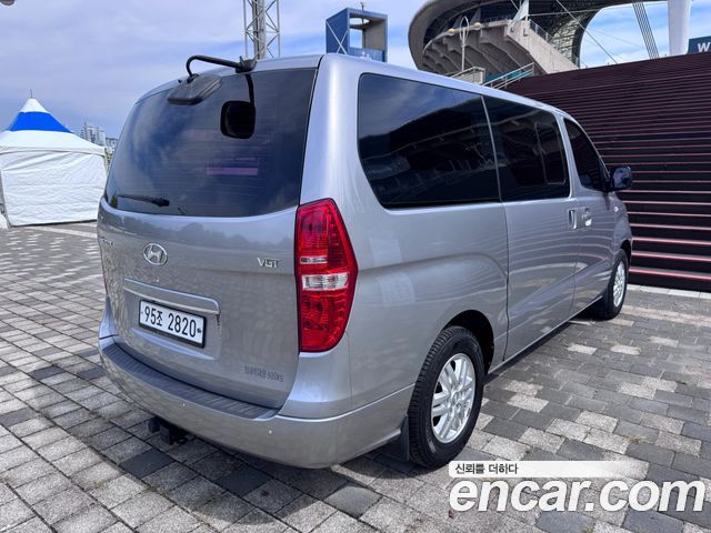 Hyundai Grand Starex 2018