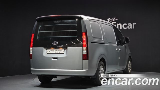 Hyundai Staria 2022
