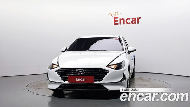 Hyundai Соната (ДН8) 2022
