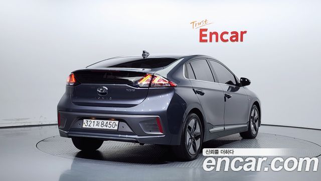 Hyundai Hybrid Ioniq 2020