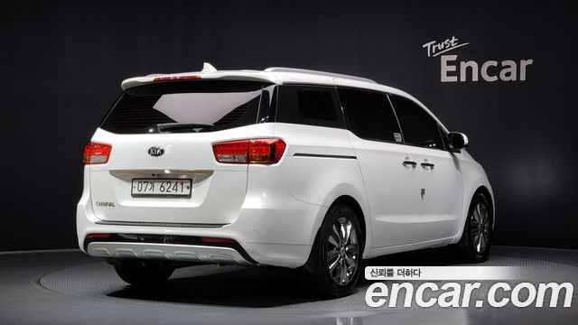 Kia Carnival 2018
