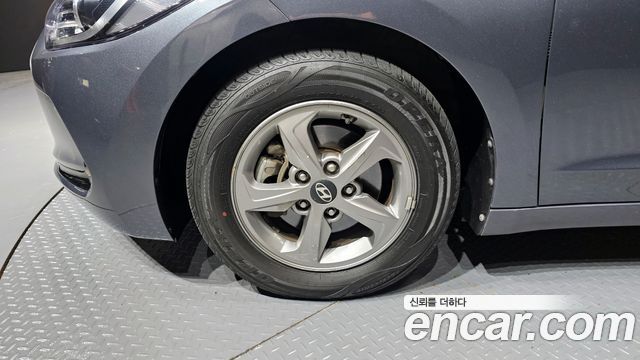 Hyundai Аванте АД 2016