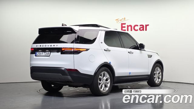 Land Rover Discovery 5 2018