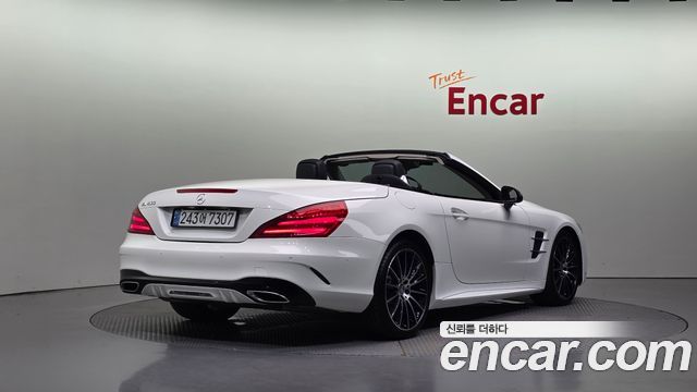 Mercedes-Benz SL-Class 2017