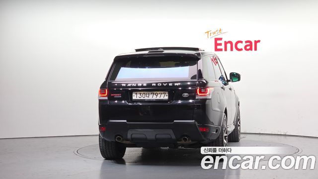 Land Rover Рендж Ровер Спортс 2-го поколения. 2016