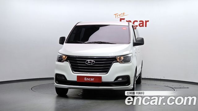 Hyundai Grand Starex 2020