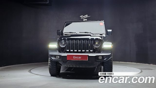 Jeep Рэнглер (JL) 2023
