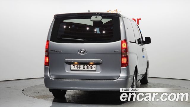 Hyundai Grand Starex 2017
