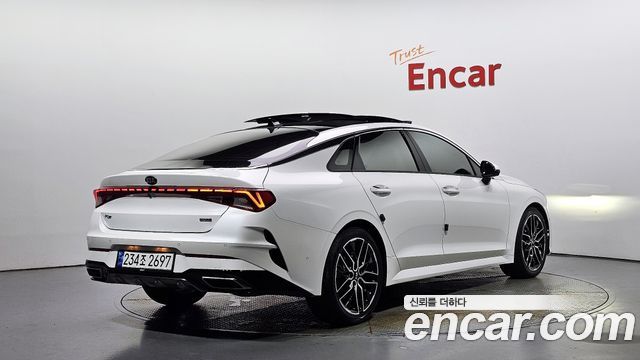 Kia К5 3-го поколения 2021