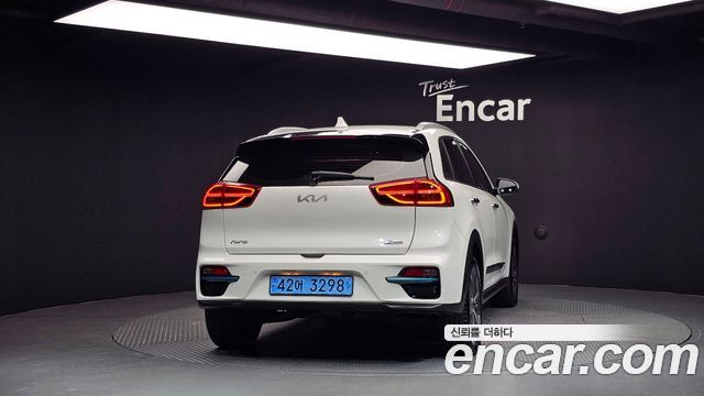 Kia Ниро Э.В. 2022