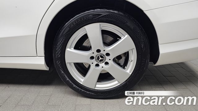 Mercedes-Benz C-Class W205 2017