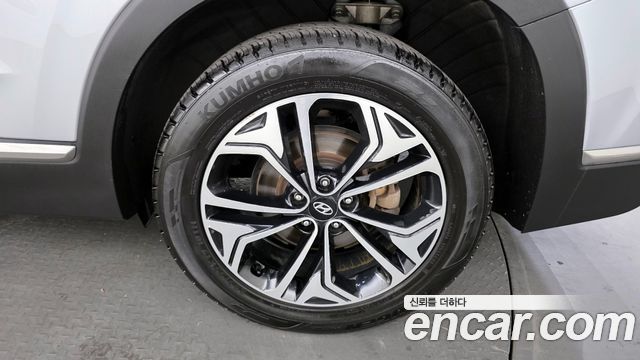 Hyundai Santa Fe TM 2019