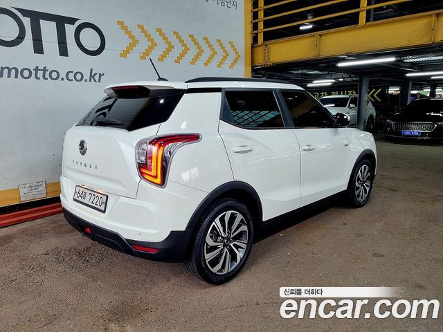 KG Mobility (Ssangyong) Очень новый Тиволи 2020